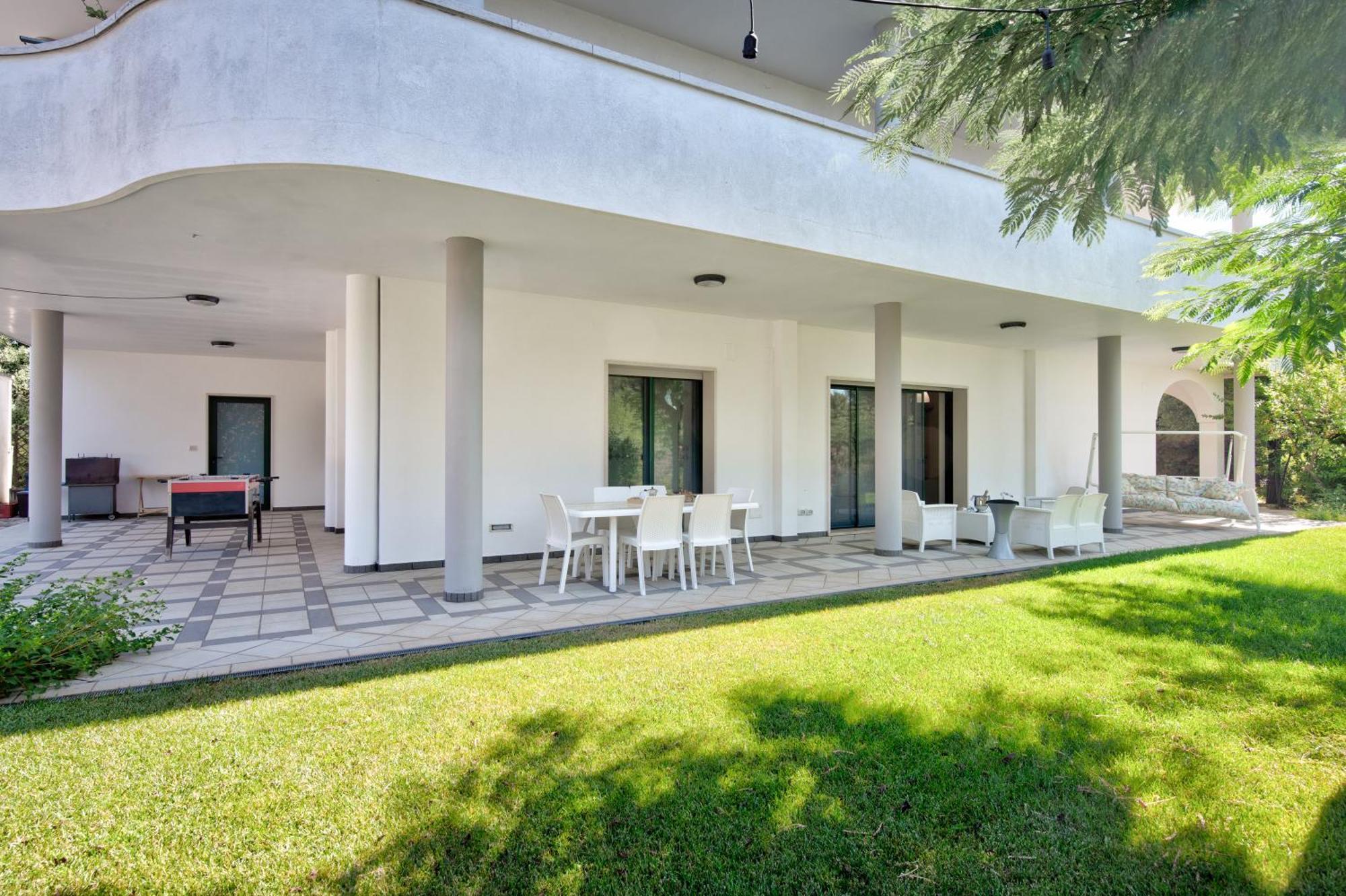 Villa Estia - Nel Cuore Della Valle D'Itria チステルニーノ エクステリア 写真