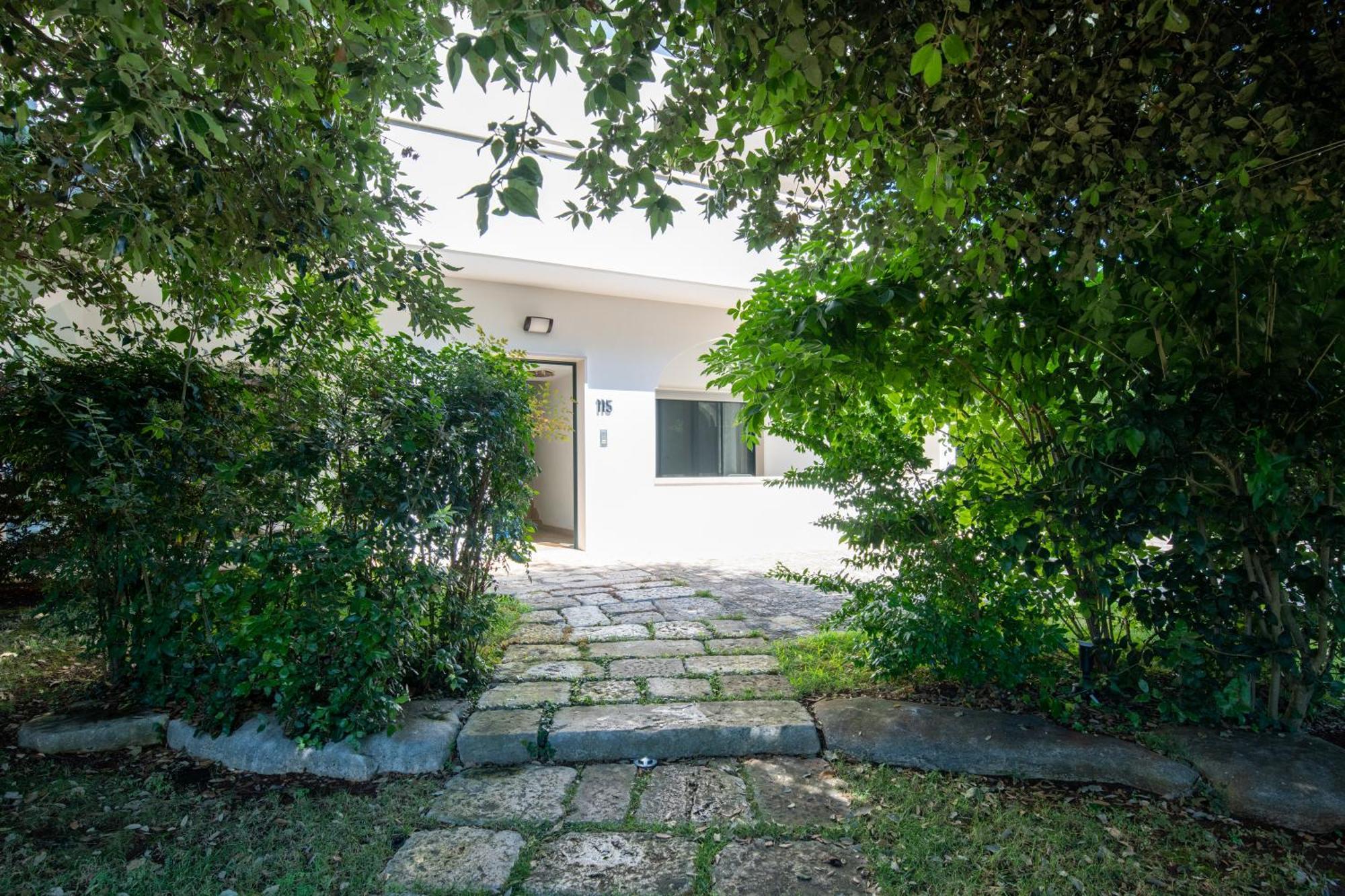 Villa Estia - Nel Cuore Della Valle D'Itria チステルニーノ エクステリア 写真